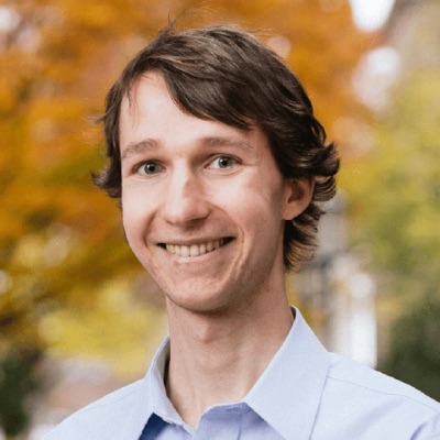 Dr Kyle Swanson